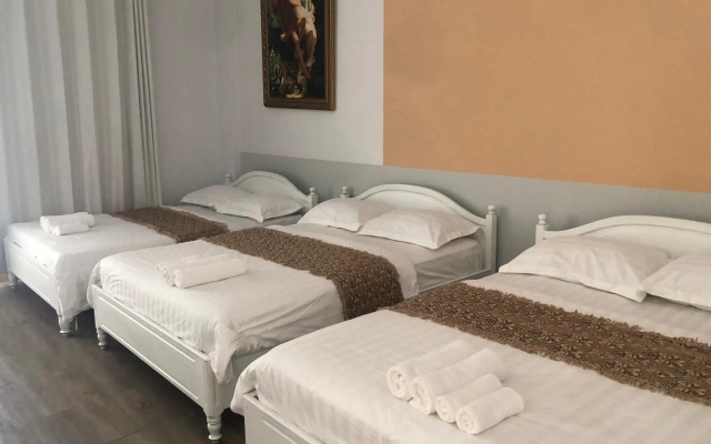 Le Petit Paris Hotel – Guest Rooms – Da Lat