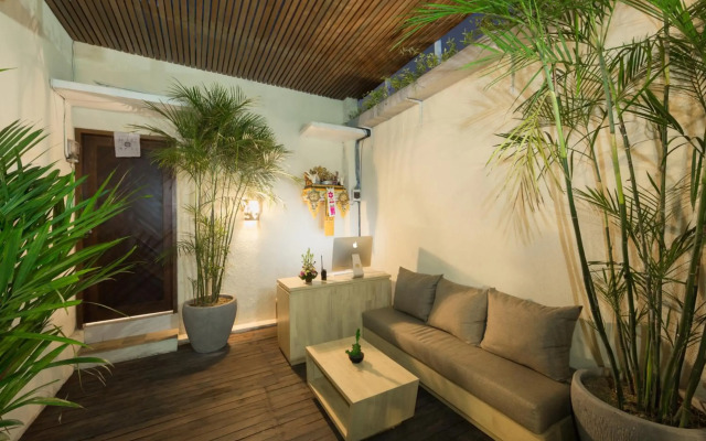 Paisa Seminyak Living