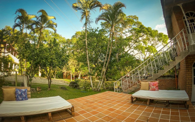 Portón de Occidente by Bernalo Hotels