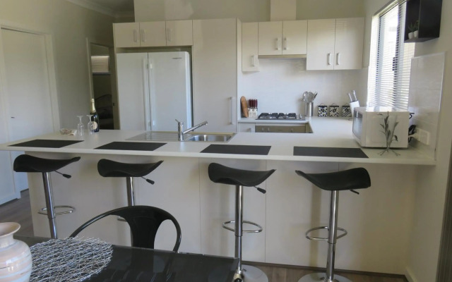 Yunderup Kannie Kottage