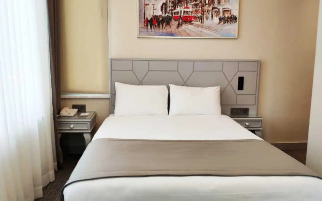 Triada Hotel Taksim