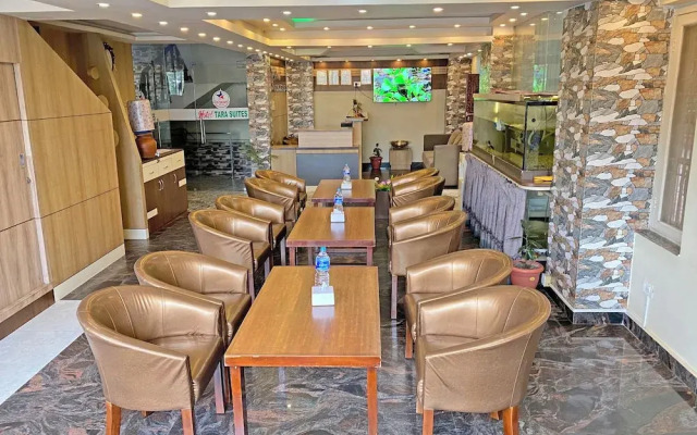 Hotel Tara Suites
