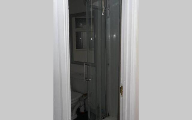 Hullidays - University Side Lg 4 bed House