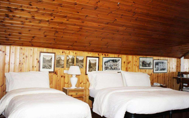 Hotel Bucaneve