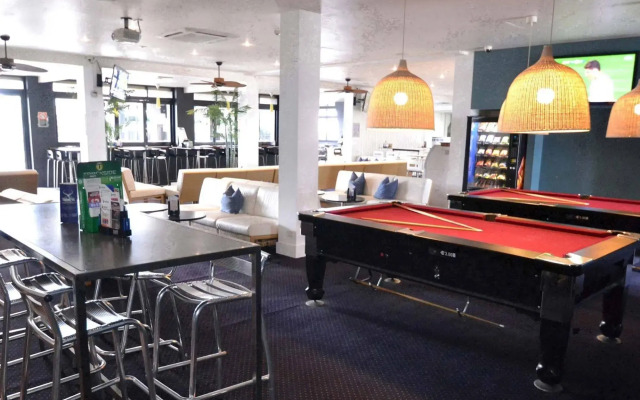 Crossroads Hotel Liverpool