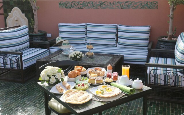 Riad Wazani Square & SPA