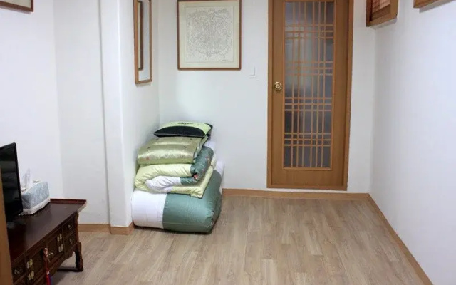 Yeondang Guest House