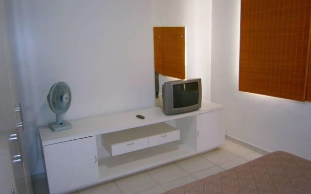 Etours - Prático Apartamento em Copacabana 1141