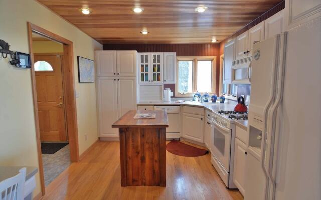 Sunset Shores Retreat