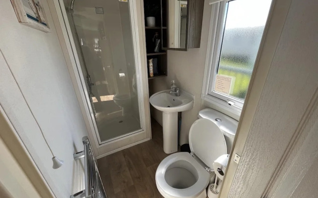 2 Bed Caravan Pets go Free at Heacham Beach