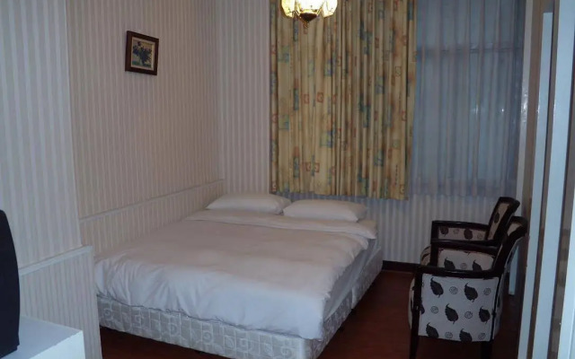 Hotel Chung Shan