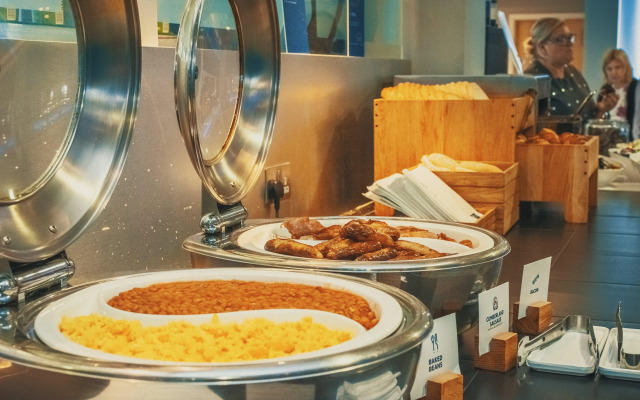 Holiday Inn Express Kettering by IHG