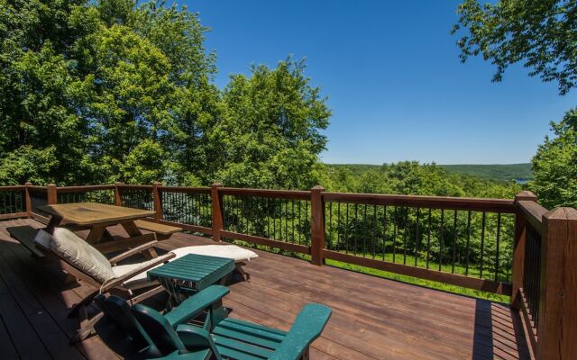 Wisp' n Away 5 Bedroom House