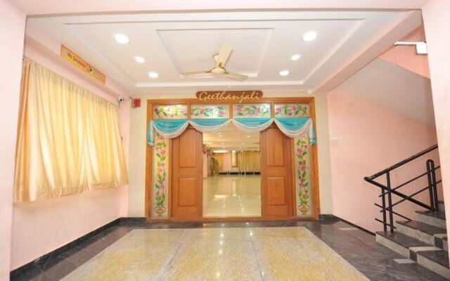 Shree Lakshmi Guest House