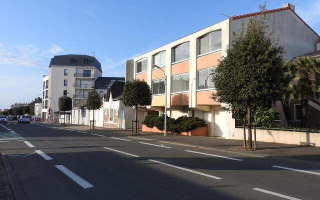 Appartement Les Sables d'Olonne 2 pièces 3 personnes FR 1 92 835