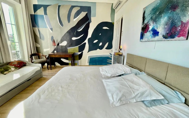 Spacious 3 BR flat Nice center - magnificent view-parking