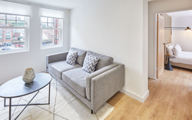 Host Stay Simply Scandi Golden Lion Apartments