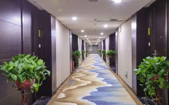 Zhengzhou Grete Hotel (Zhongzhou Avenue CBD Convention and Exhibition Center)