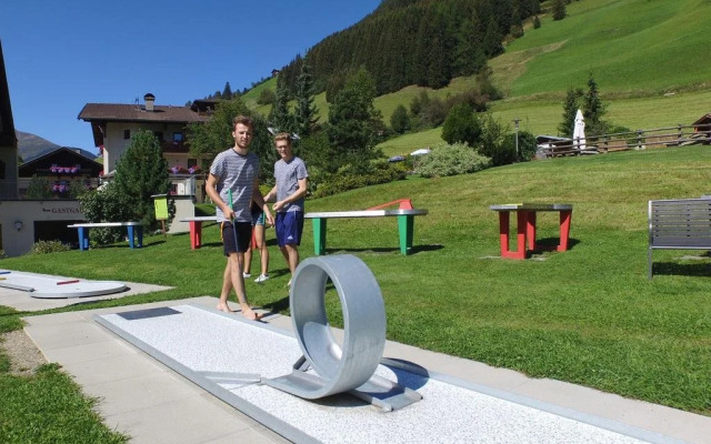 Gutshof - Urlaubsresort Hafele