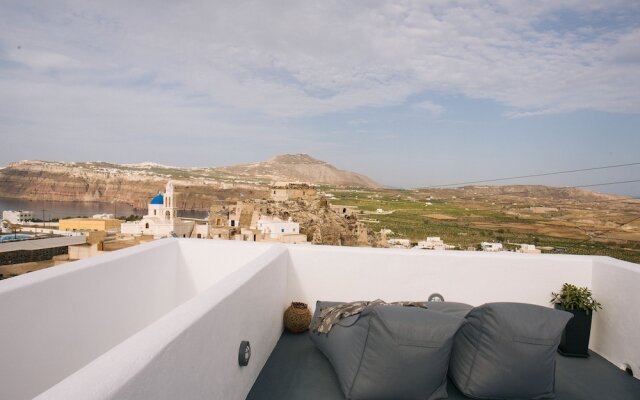 Akrotiri Cycladic Suites