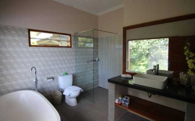 Rumah Bali Santai
