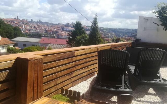 House with 2 Bedrooms in Vila Nova de Gaia, with Wonderful City View, Furnished Terrace And Wifi - 3 Km From the Beach