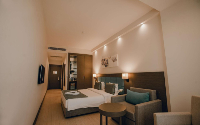 Hilly Hotel