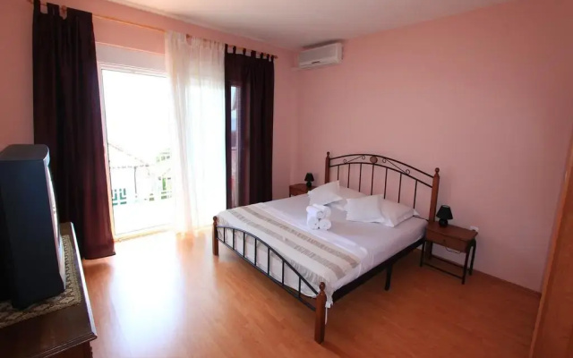 Apartments Deniz