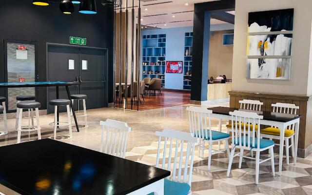 Country Inn & Suites By Migrolino