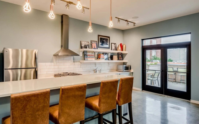 Stay Alfred at The James