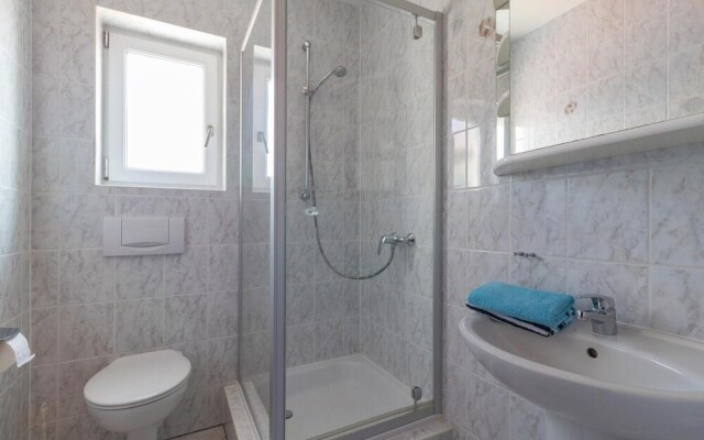 Nice Home in Pula With Wifi and 5 Bedrooms