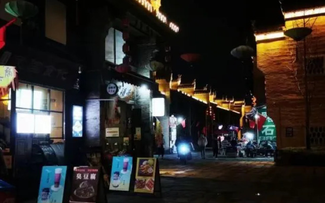 Wanzai County Lotus Hotel