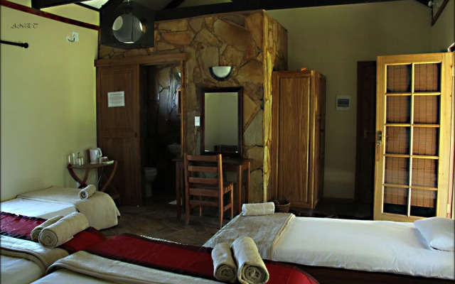 Fiume Lodge And Game Farm