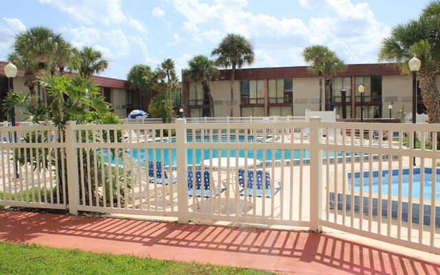 I-Drive Grand Resort & Suites