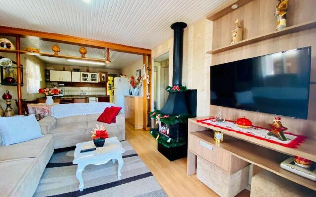 Casa 3 dormitórios próxima ao centro de Gramado