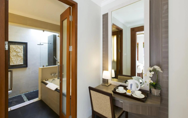 The Banyumas Suite Villa Legian