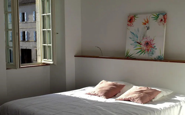 Logis Hôtel Le Commerce