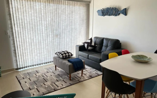 Surpreendente apto, 290 metros da praia!