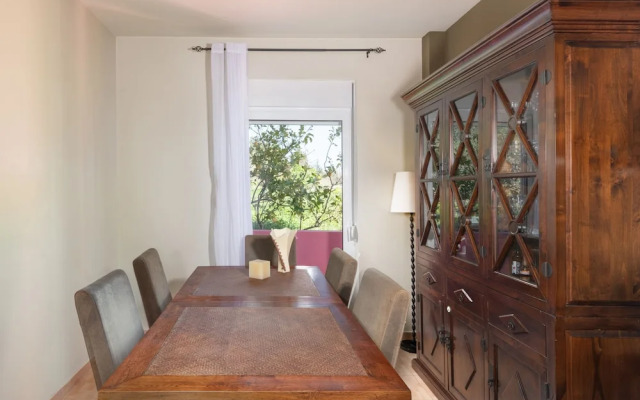 Koralia Vacation House