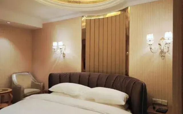 Vienna Hotel (Sihui Dawang Park)