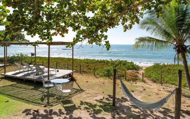 Suites Com Piscina Outeiro - Espelho