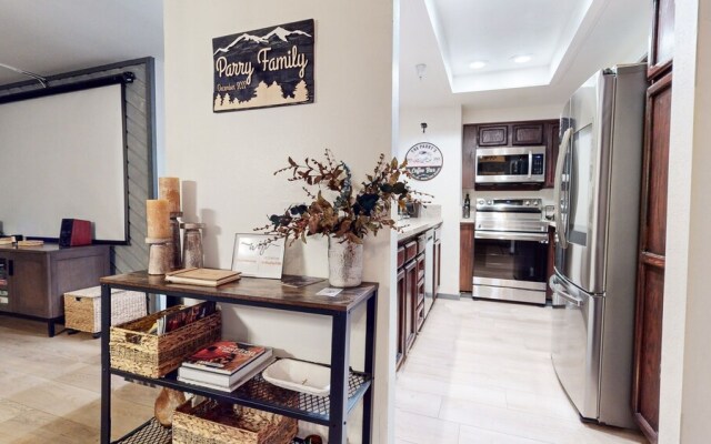 Aspen Creek #115 2 Bedroom Condo by RedAwning