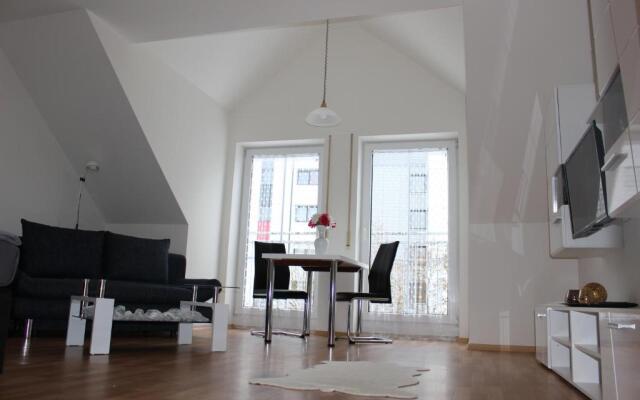ZV-Scholtz Burghausen, Mozartstr.15 AP-52