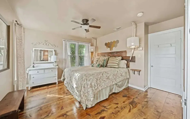 Ava and Weston Combo House