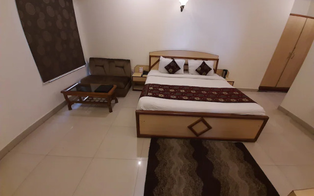 OYO 2529 Hotel Siddharth Residency