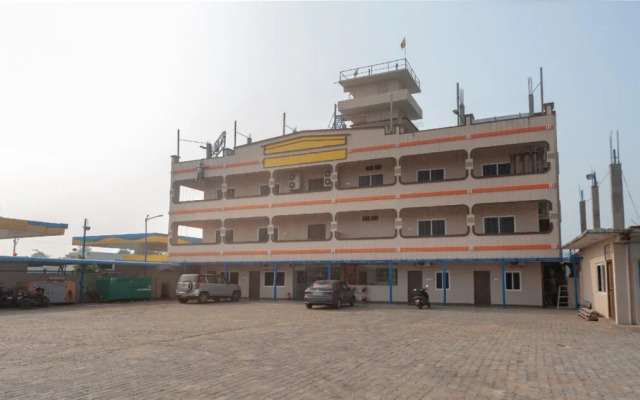 Sri Surya Guest Inn By OYO Rooms