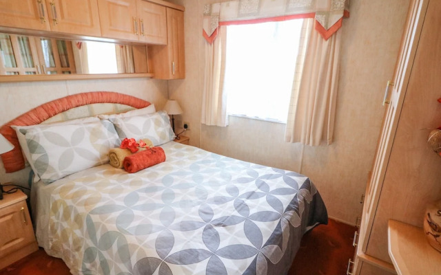 Alken Caravan