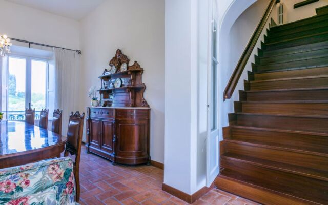 Villa La Guardia Vecchia 28137