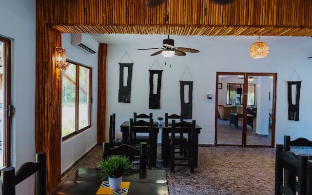 Hotel Boutique Casa Baleine