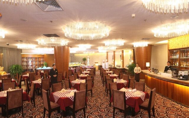 Intercity Guangzhou East Railway Station Hotel